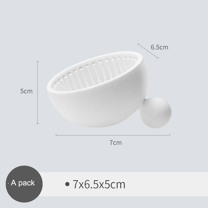 Creative Xiaowangzi Makeup Brush Cleaning Plate